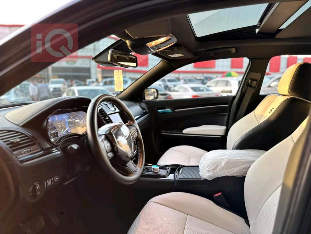 Chrysler 300